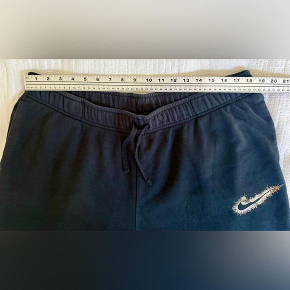 ✨ Nike Gold Swoosh Joggers DX6447-010 | Black 1X | Streetwear 🔥 - Picture 10 of 11